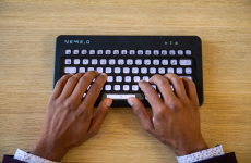 Nemeio, le 1er clavier configurable à l’infini lance sa campagne sur la plateforme participative Kickstarter !